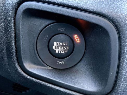 New 2026 Jeep Gladiator Sport image 17