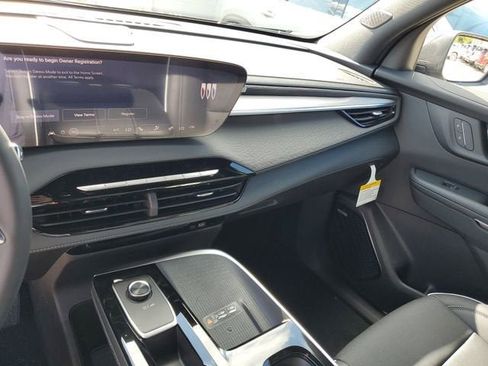 New 2026 Buick Enclave Preferred w/ Power Package FWD image 26