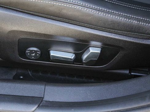 Certified 2023 BMW 330i Sedan w/ Driving Assistance Package image 33