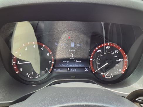 Used 2023 Nissan Titan PRO-4X AWD/4WD image 32
