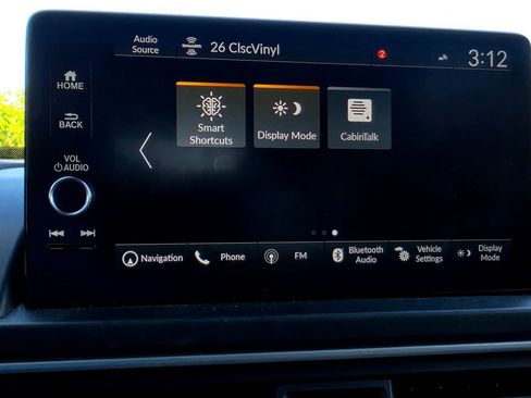 Used 2025 Honda Pilot Touring image 45