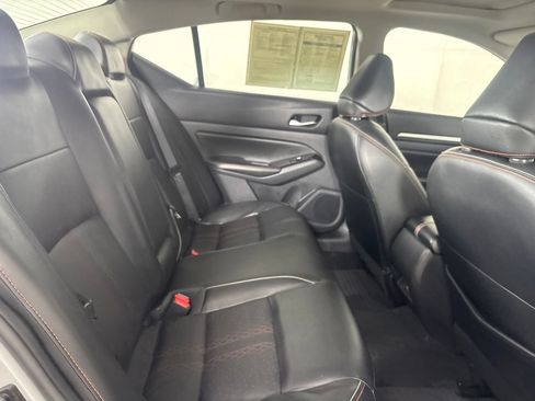 Used 2024 Nissan Altima 2.5 SR w/ SR Premium Package FWD image 29