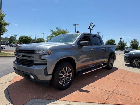 Used 2019 Chevrolet Silverado 1500 RST w/ All-Star Edition AWD/4WD image 3