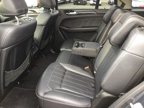 Used 2016 Mercedes-Benz GL 450 4MATIC image 23