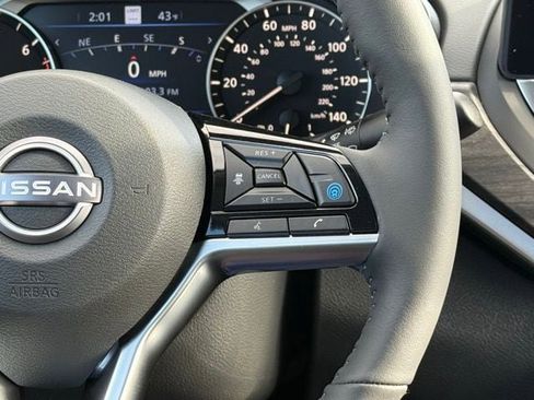 New 2025 Nissan Altima 2.5 SL image 25