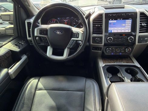 Used 2019 Ford F450 Lariat w/ Chrome Package AWD/4WD image 16