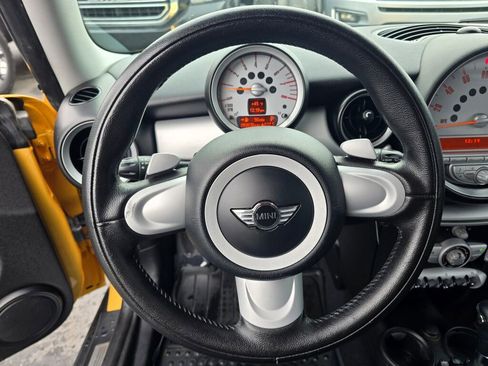 Used 2009 MINI Cooper Hardtop image 25