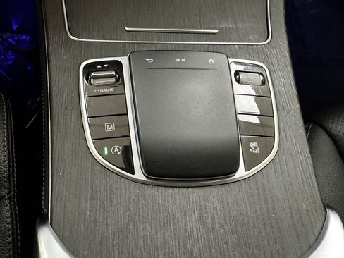 Used 2020 Mercedes-Benz GLC 300 4MATIC image 26