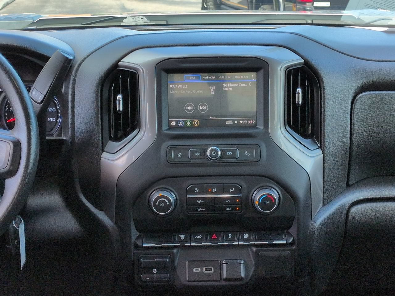 Used 2023 Chevrolet Silverado 2500 Custom w/ Custom Value Package AWD/4WD image 18