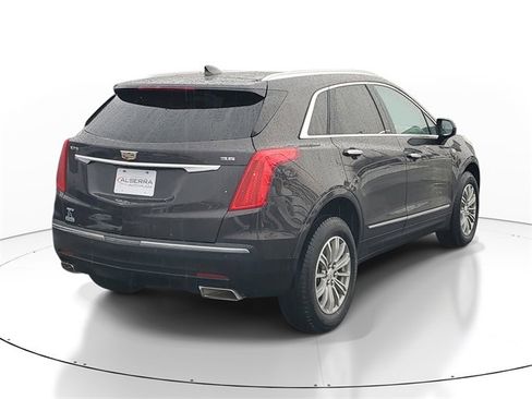 Used 2019 Cadillac XT5 Luxury image 4