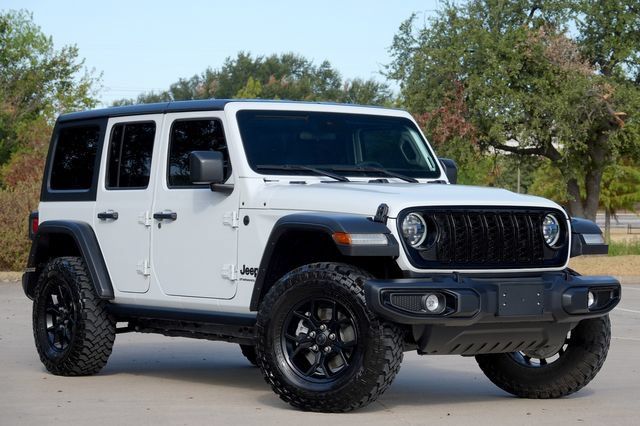 Used 2025 Jeep Wrangler Unlimited Sport AWD/4WD image 1