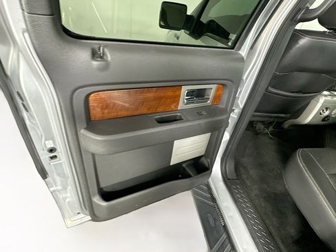 Used 2010 Ford F150 Lariat image 25