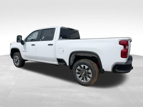 New 2026 Chevrolet Silverado 2500 Custom w/ Custom Value Package AWD/4WD image 6