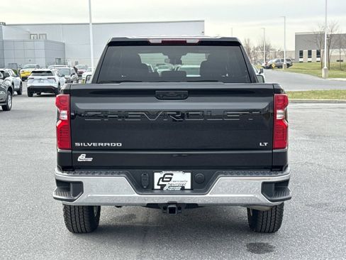 Used 2024 Chevrolet Silverado 1500 LT image 25