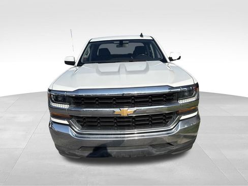 Used 2019 Chevrolet Silverado 1500 LT RWD image 9