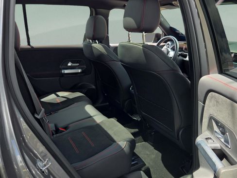 Certified 2023 Mercedes-Benz GLB 250 image 14