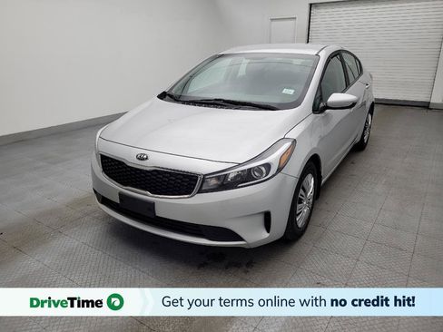 Used 2017 Kia Forte LX w/ LX Popular Package image 1