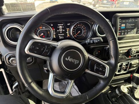 Certified 2021 Jeep Wrangler Unlimited Sahara image 18