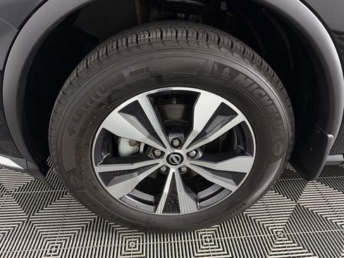 Used 2024 Nissan Murano SV FWD image 11