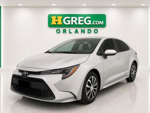 Used 2021 Toyota Corolla LE FWD image 4