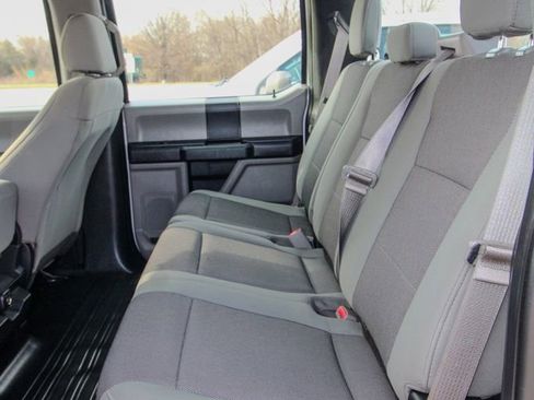 Used 2016 Ford F150 XL w/ Equipment Group 101A Mid image 8