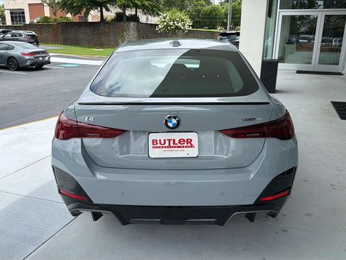 New 2026 BMW i4 eDrive40 w/ M Sport Package RWD image 5