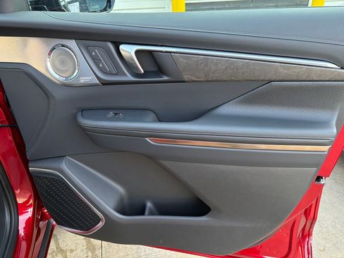 New 2026 Buick Enclave Avenir image 52