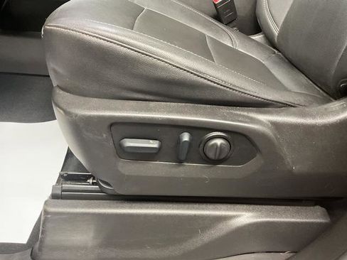 Used 2023 Chevrolet Silverado 3500 LTZ w/ LTZ Convenience Package image 13