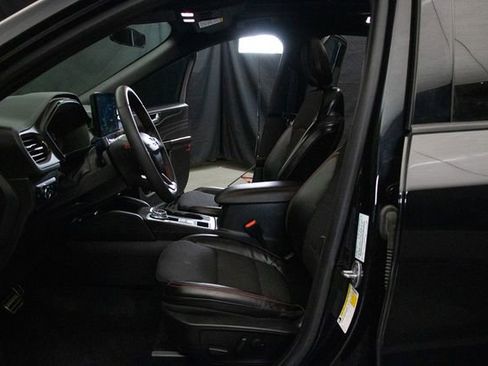 Used 2023 Ford Escape ST-Line Select w/ Tech Pack #2 AWD/4WD image 27