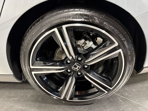 Used 2023 Honda Accord Sport image 12