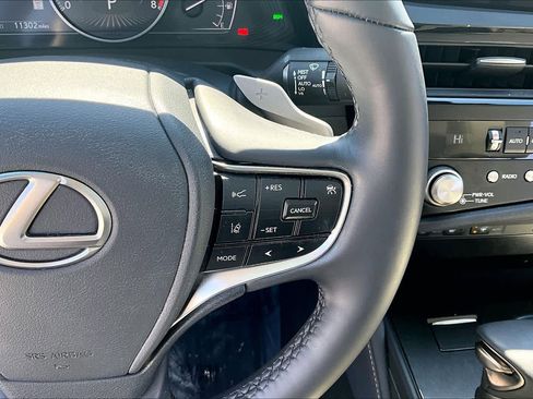 Used 2023 Lexus ES 350 w/ Premium Package image 24