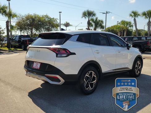 Certified 2023 Kia Sportage LX FWD image 4