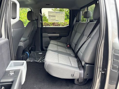 New 2026 Ford F250 XL w/ STX Appearance Package AWD/4WD image 30
