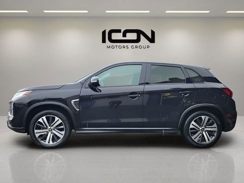 Used 2021 Mitsubishi Outlander Sport SE image 3