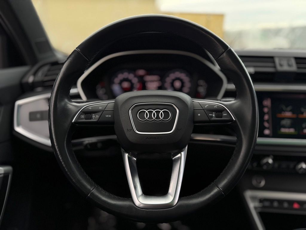 Used 2021 Audi Q3 2.0T Premium w/ Convenience Package AWD/4WD image 40