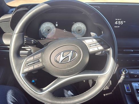 Used 2024 Hyundai Palisade Calligraphy image 4