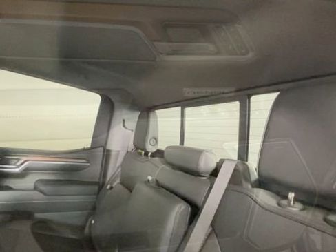 Used 2024 GMC Sierra 1500 Denali AWD/4WD image 17