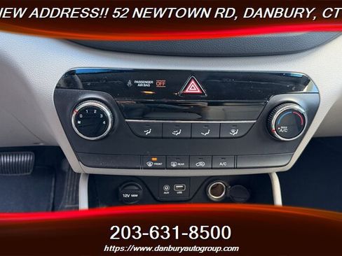 Used 2017 Hyundai Tucson SE AWD/4WD image 21