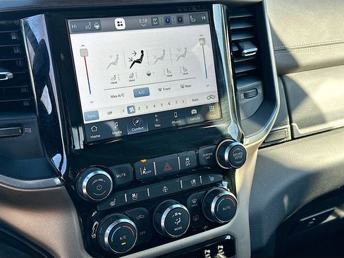 Used 2024 RAM 2500 Laramie w/ Safety Group image 24