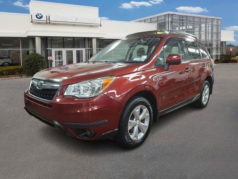 Used 2016 Subaru Forester 2.5i Premium image 1