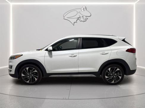 Used 2019 Hyundai Tucson Sport FWD image 2