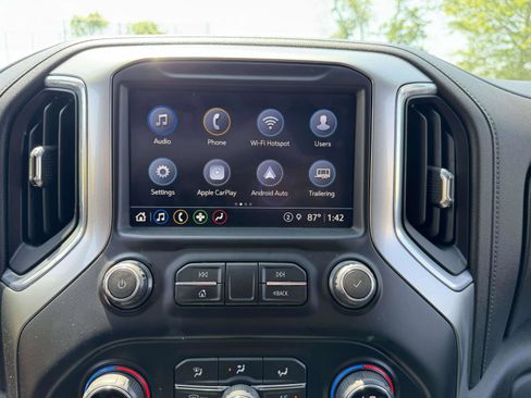 Used 2021 Chevrolet Silverado 1500 LT Trail Boss w/ Convenience Package II AWD/4WD image 26