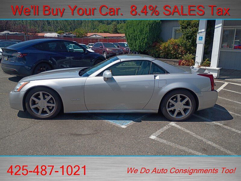 Used 2005 Cadillac XLR RWD image 13