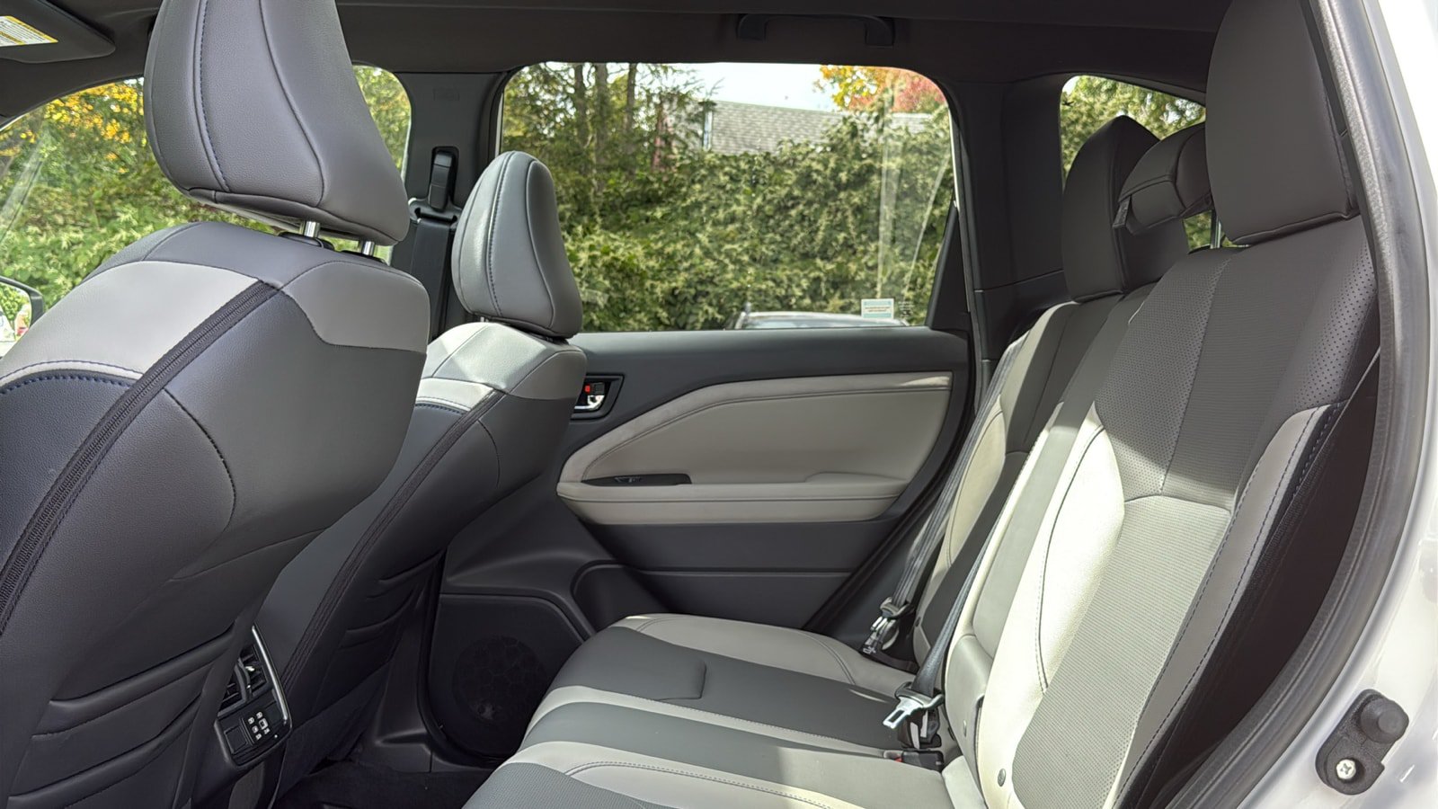 Certified 2025 Subaru Forester Limited AWD/4WD image 22