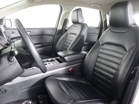 Used 2024 Ford Edge SEL image 28