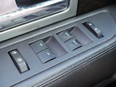 Used 2014 Ford F150 Platinum AWD/4WD image 26