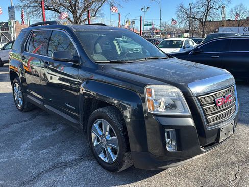 Used 2014 GMC Terrain SLE image 1