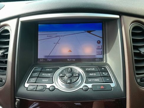 Used 2017 INFINITI QX50 Base w/ Premium Plus Package image 25