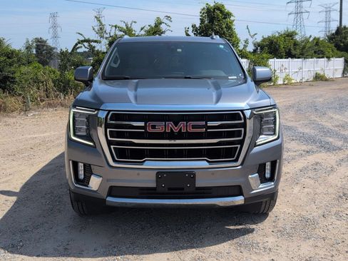 Used 2022 GMC Yukon SLT w/ SLT Premium Package RWD image 9