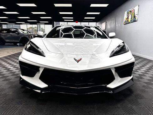 Used 2020 Chevrolet Corvette Stingray Coupe w/ 1LT image 4